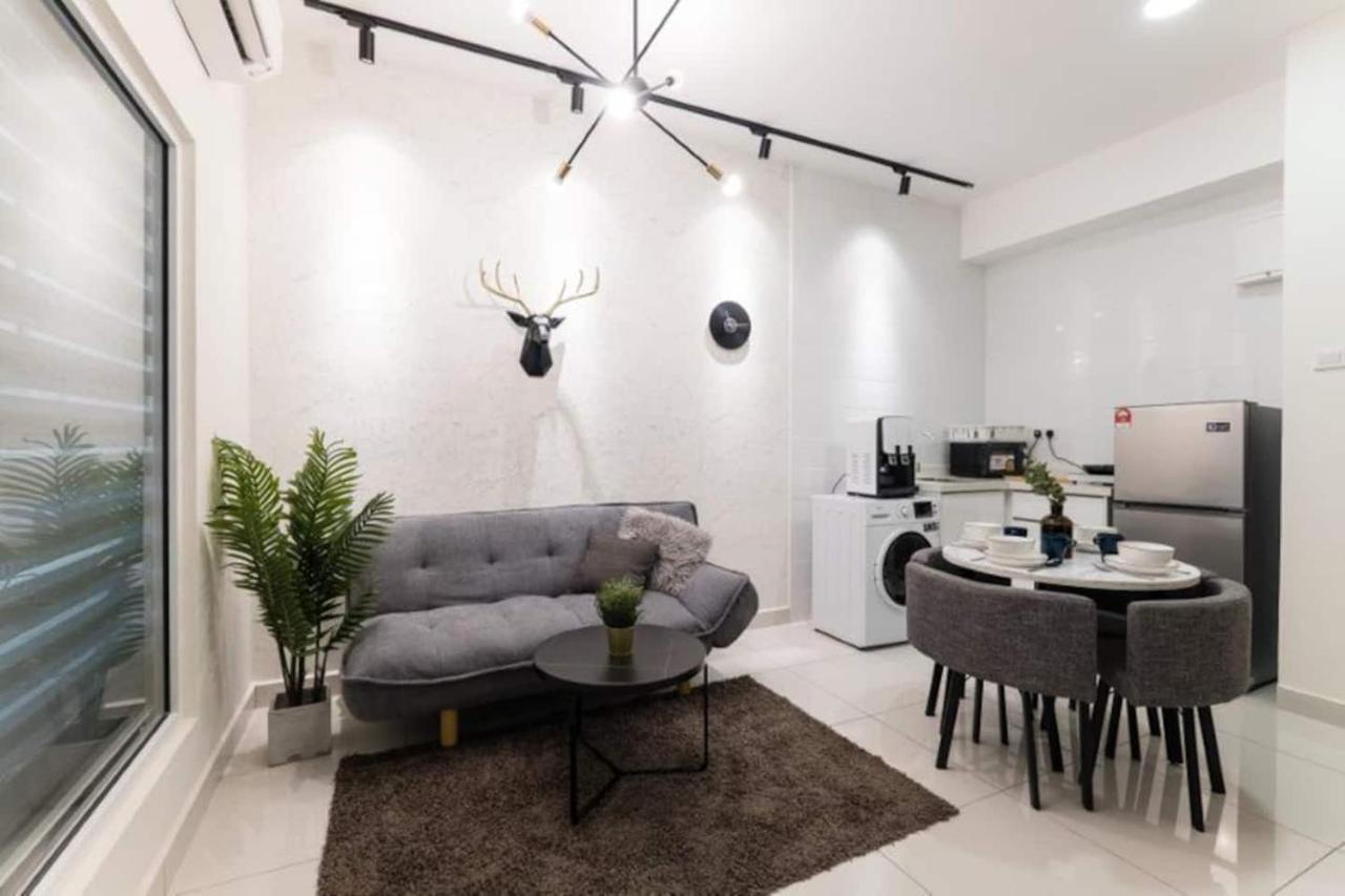 Arte Mont Kiara 3Pax Jacuzzi Pool Gym Near Mitec Matrade Apartment Kuala Lumpur Ngoại thất bức ảnh