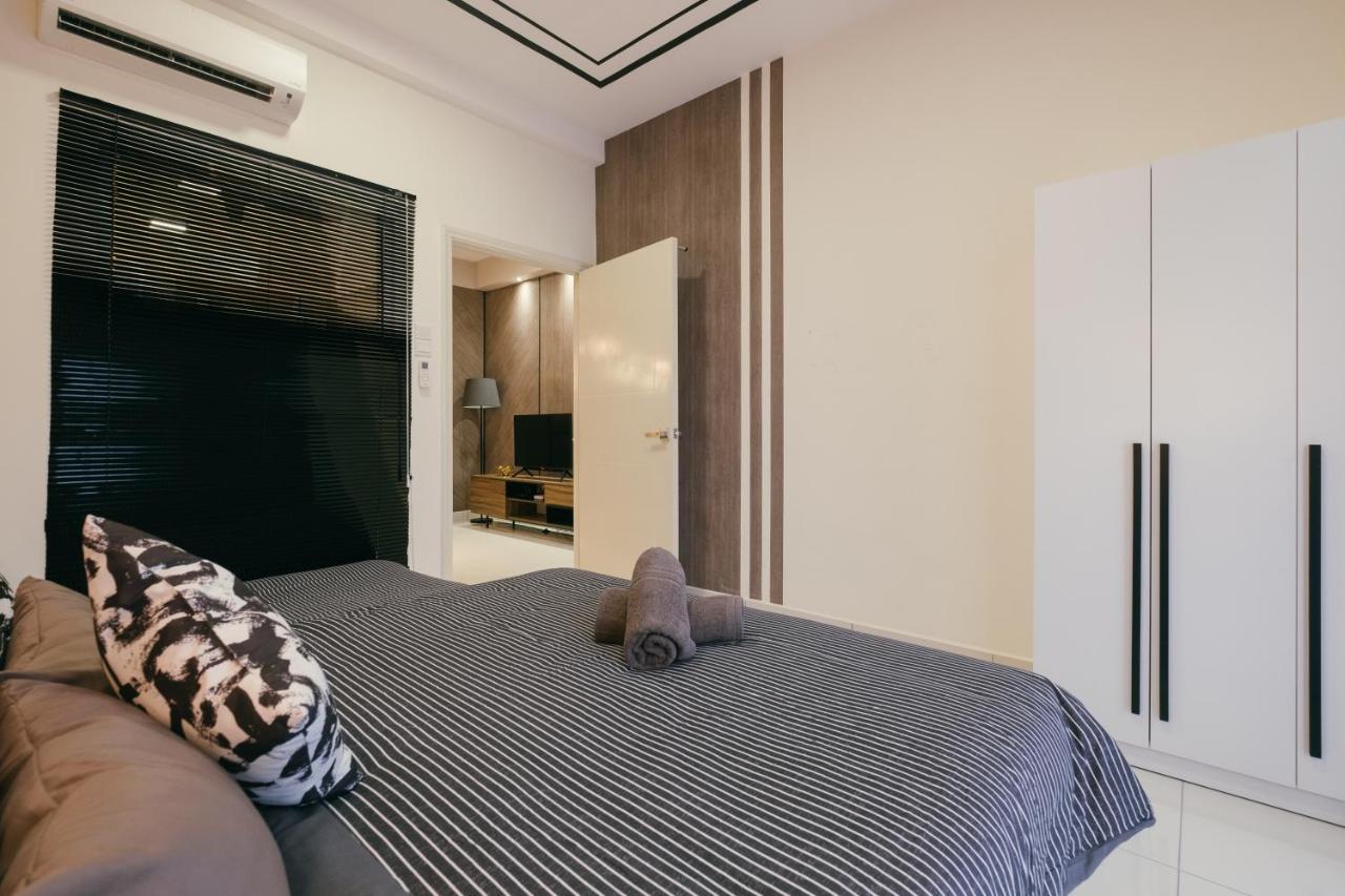 Arte Mont Kiara 3Pax Jacuzzi Pool Gym Near Mitec Matrade Apartment Kuala Lumpur Ngoại thất bức ảnh