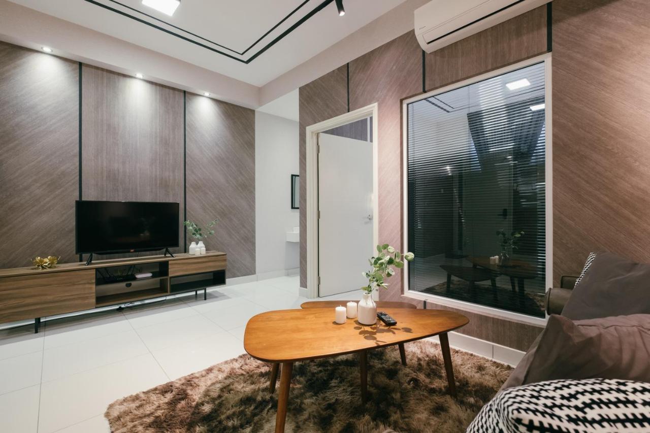 Arte Mont Kiara 3Pax Jacuzzi Pool Gym Near Mitec Matrade Apartment Kuala Lumpur Ngoại thất bức ảnh